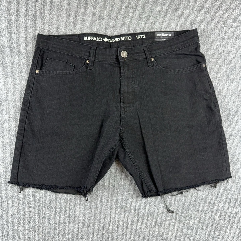 Buffalo David Bitton Shorts Mens 36 Black Denim 7 Inseam Evan-x Frayed Hem